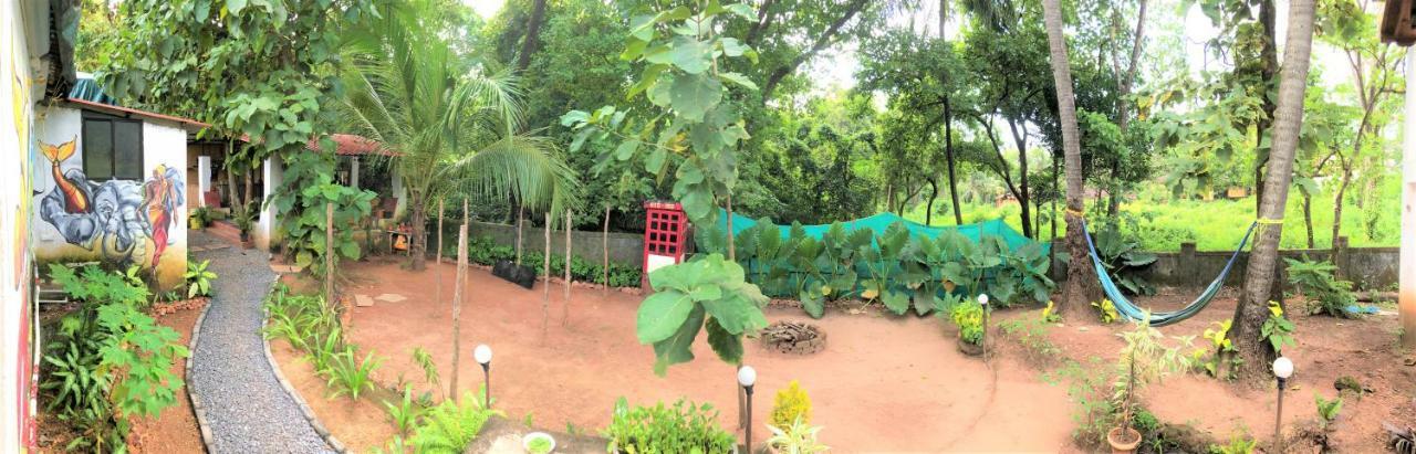 Folklore Hostel Goa Vagator Exterior foto